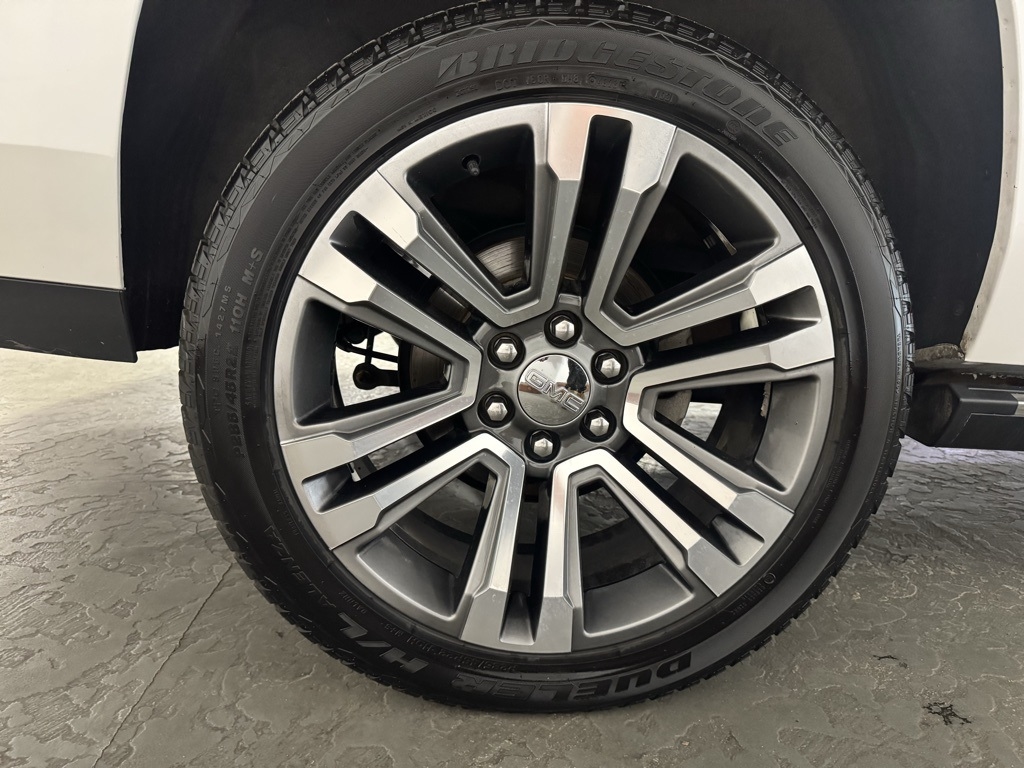 GMC Yukon XL Denali 4WD 2020