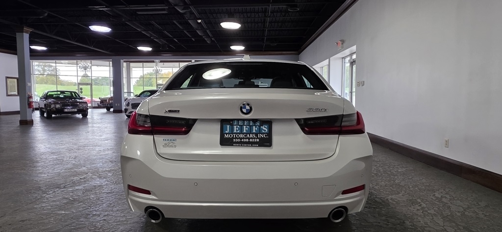 BMW 3-Series 330i xDrive 2025 BMW 3-Series 330i xDrive 2025