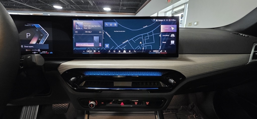 BMW 3-Series 330i xDrive 2025 BMW 3-Series 330i xDrive 2025