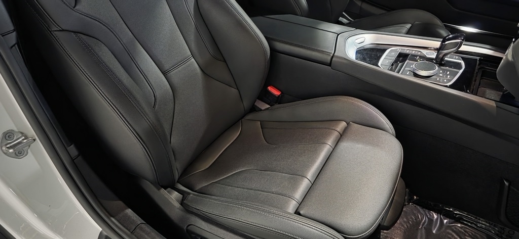 BMW Z4 sDrive30i 2025 BMW Z4 sDrive30i 2025