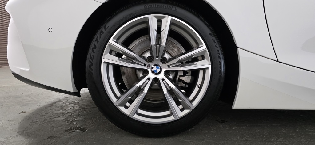 BMW Z4 sDrive30i 2025 BMW Z4 sDrive30i 2025