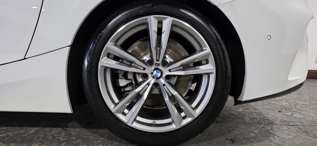 BMW Z4 sDrive30i 2025 BMW Z4 sDrive30i 2025