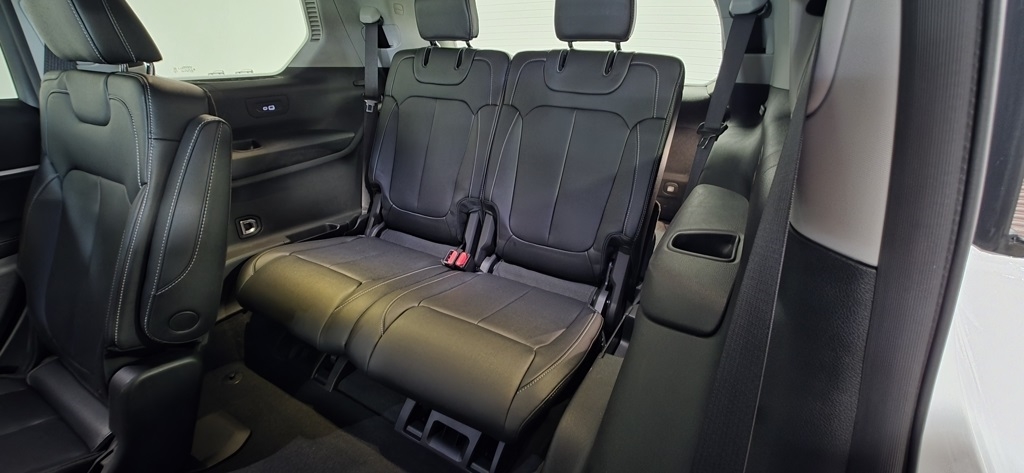 Jeep Grand Cherokee L Limited 4WD 2023 Jeep Grand Cherokee L Limited 4WD 2023