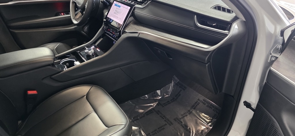 Jeep Grand Cherokee L Limited 4WD 2023 Jeep Grand Cherokee L Limited 4WD 2023