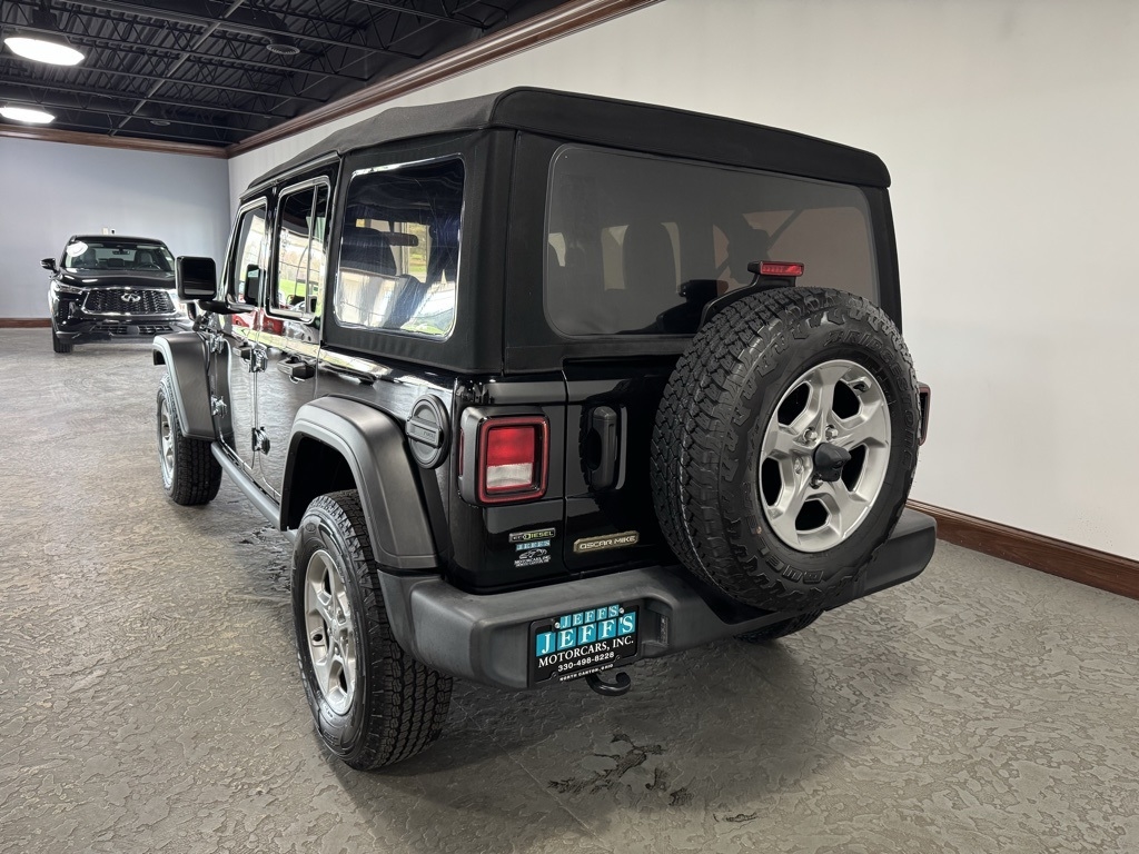 Jeep Wrangler Unlimited Sport 2021