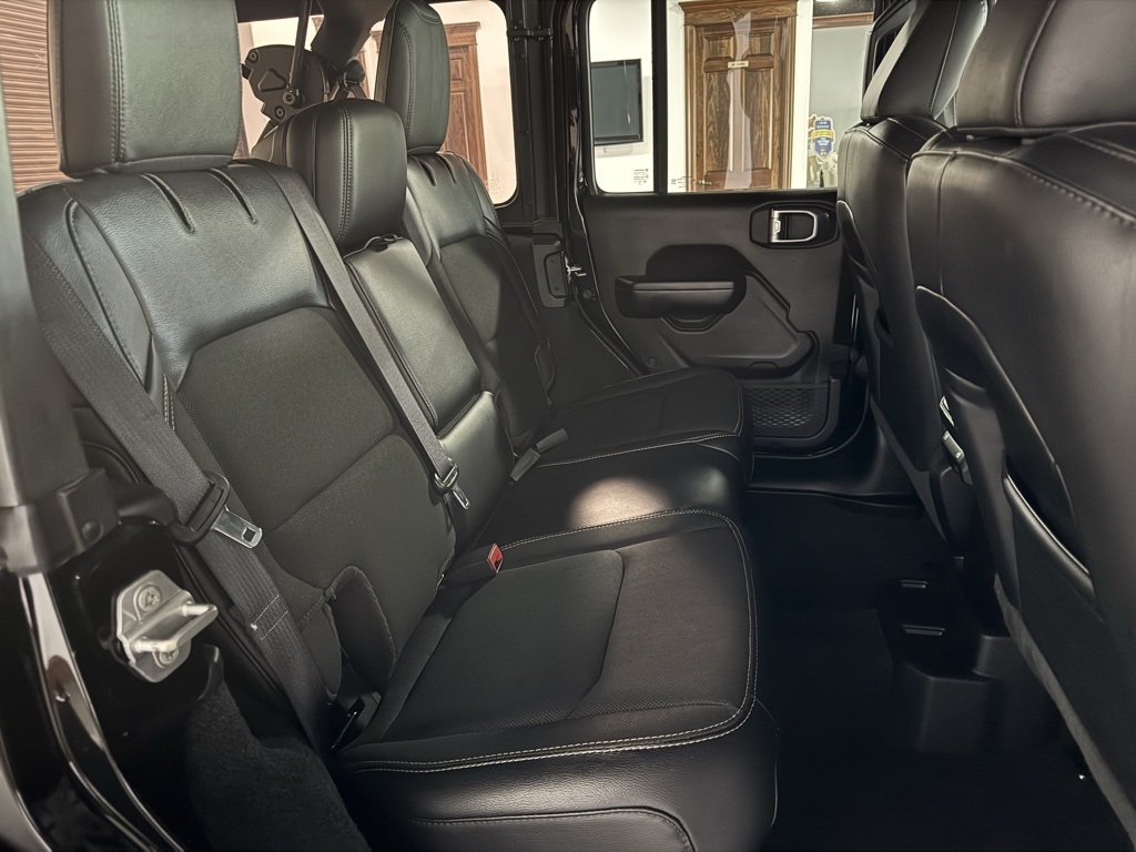 Jeep Wrangler Unlimited Sport 2021