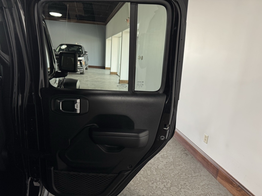 Jeep Wrangler Unlimited Sport 2021