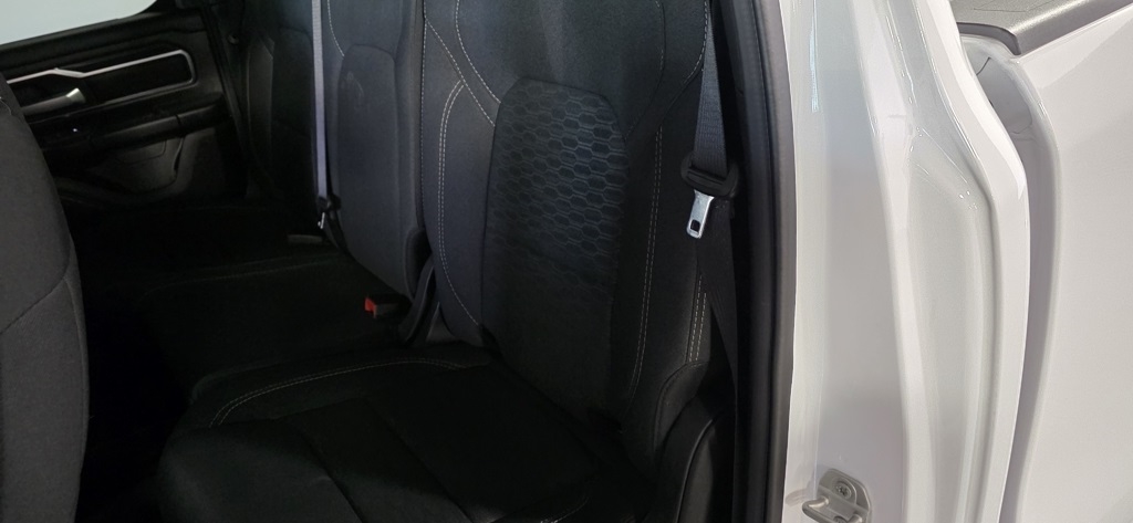 RAM 1500 Big Horn Quad Cab 4WD 2025 RAM 1500 Big Horn Quad Cab 4WD 2025