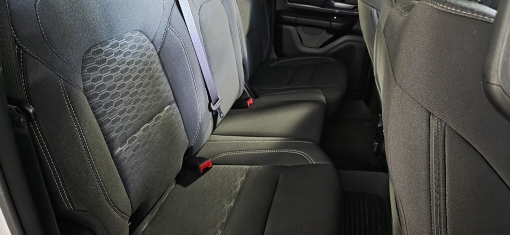 RAM 1500 Big Horn Quad Cab 4WD 2025 RAM 1500 Big Horn Quad Cab 4WD 2025