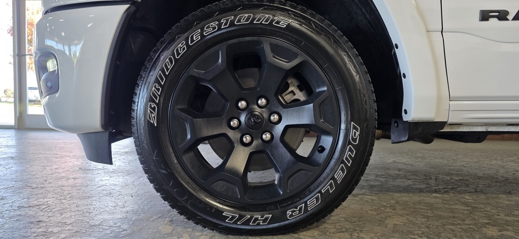 RAM 1500 Big Horn Quad Cab 4WD 2025 RAM 1500 Big Horn Quad Cab 4WD 2025