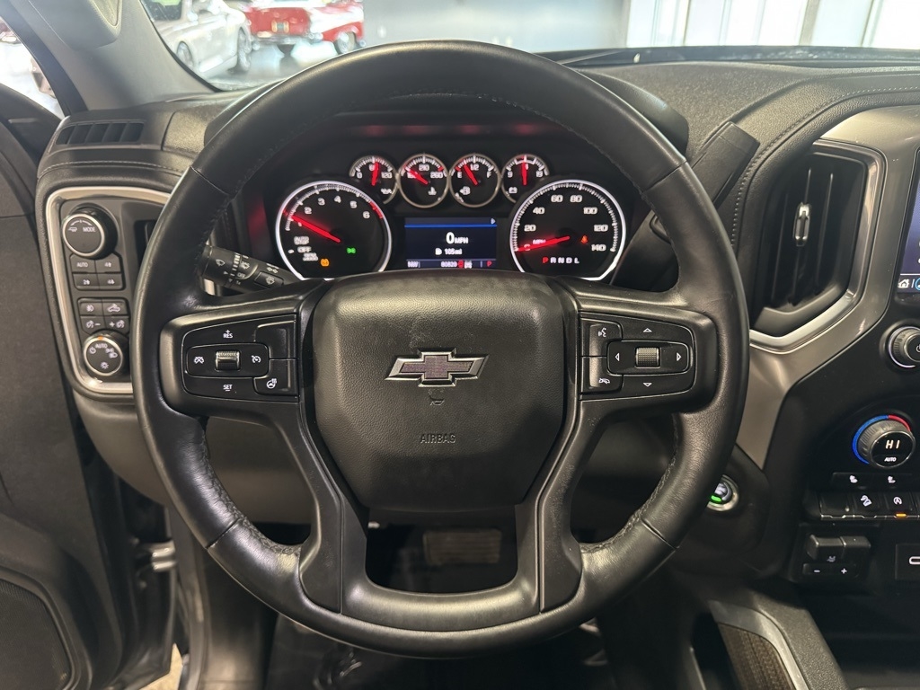 Chevrolet Silverado 1500 RST Crew Cab 4WD 2020