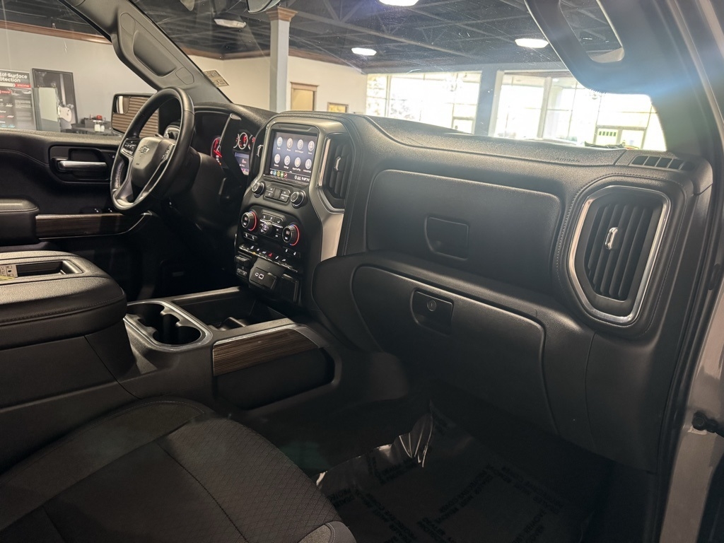 Chevrolet Silverado 1500 RST Crew Cab 4WD 2020