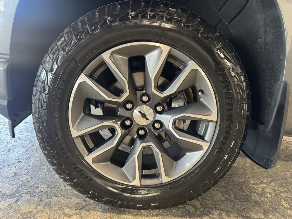 Chevrolet Silverado 1500 RST Crew Cab 4WD 2020