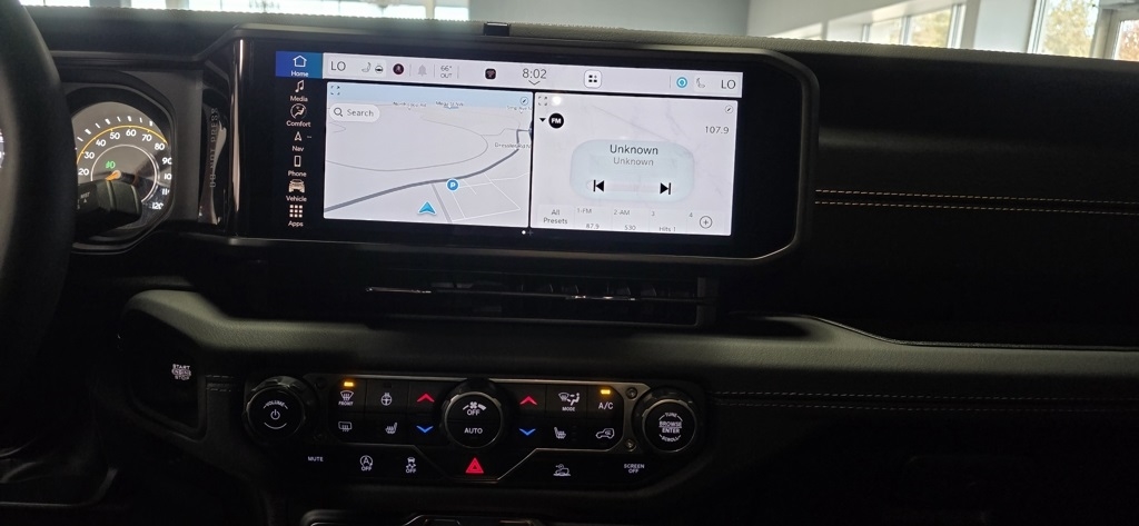 Jeep Wrangler Sahara 2024