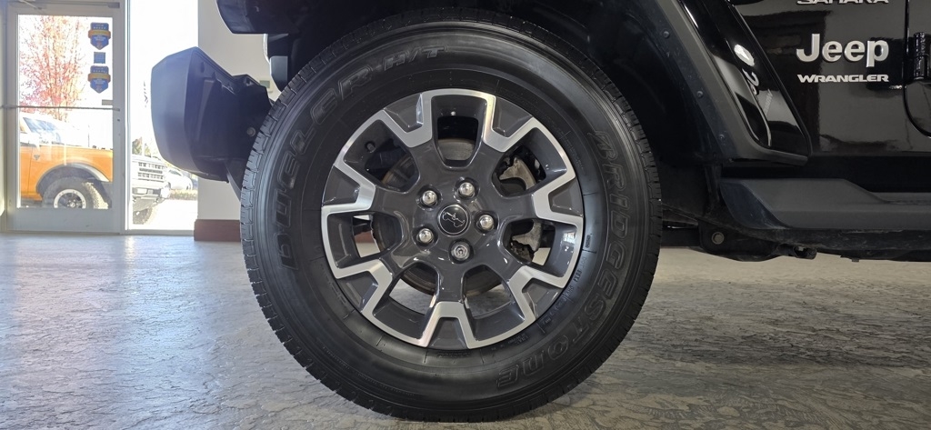 Jeep Wrangler Sahara 2024