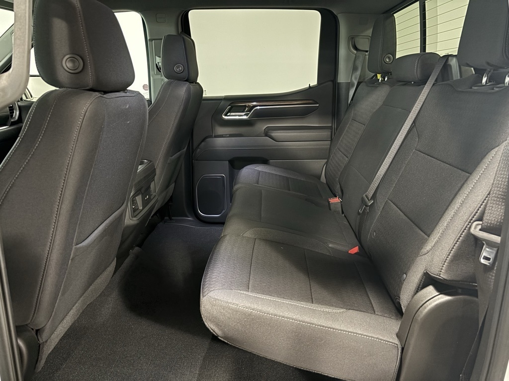 Chevrolet Silverado 1500 LT Crew Cab 4WD 2023