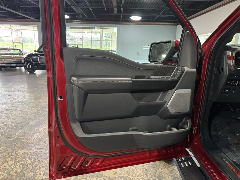 Ford F-150 Raptor SuperCrew 4WD 2023