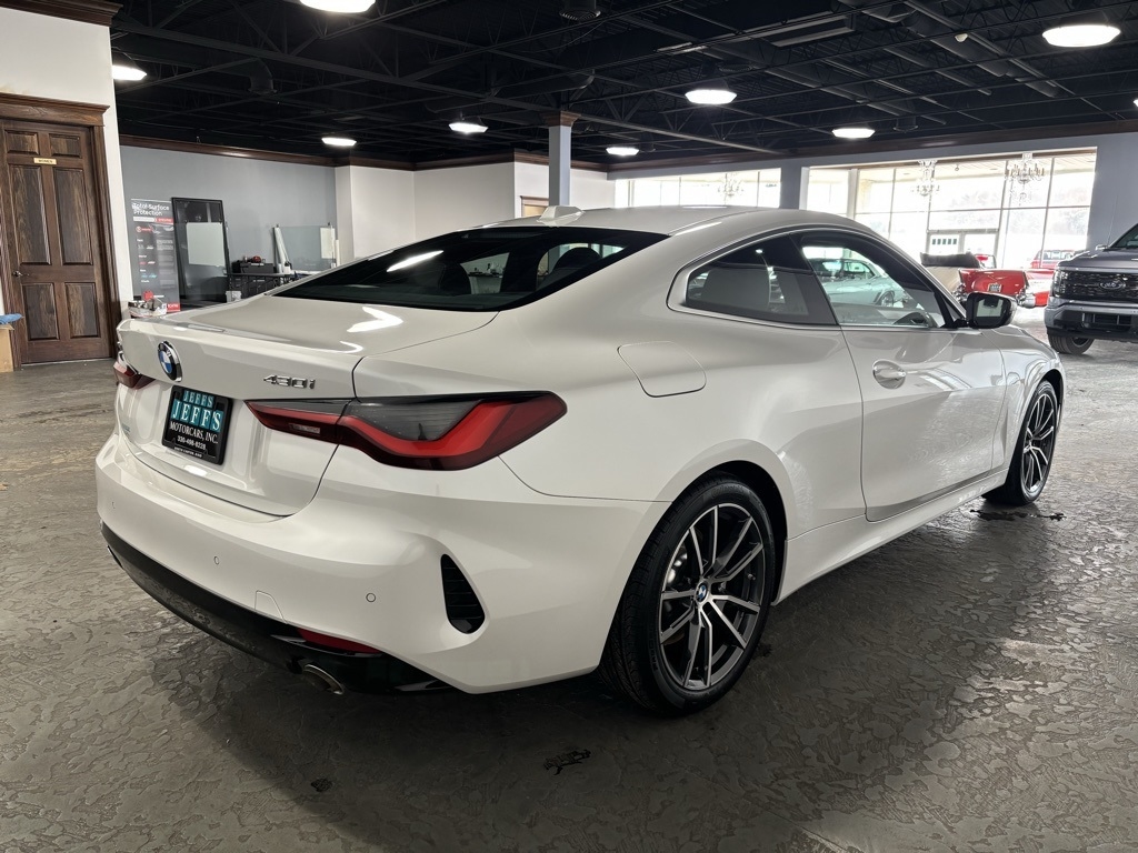 BMW 4-Series 430i xDrive Coupe 2025