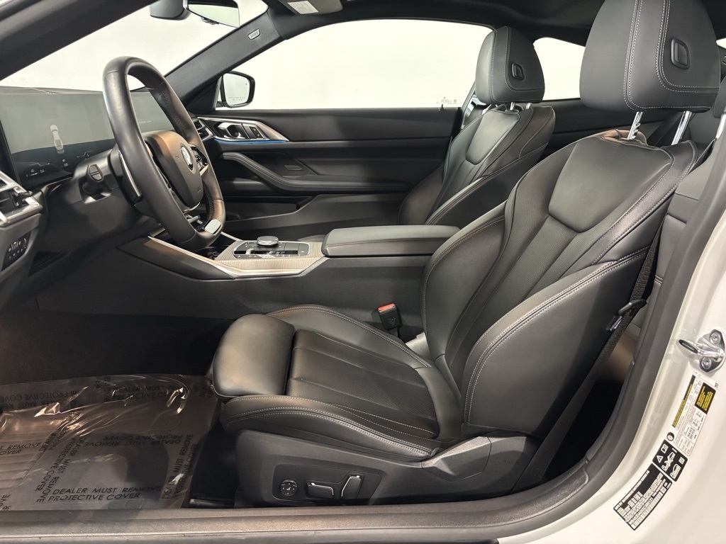 BMW 4-Series 430i xDrive Coupe 2025