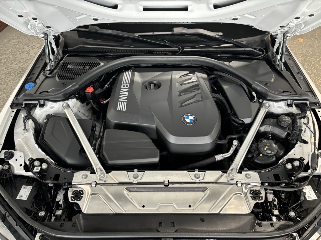 BMW 4-Series 430i xDrive Coupe 2025