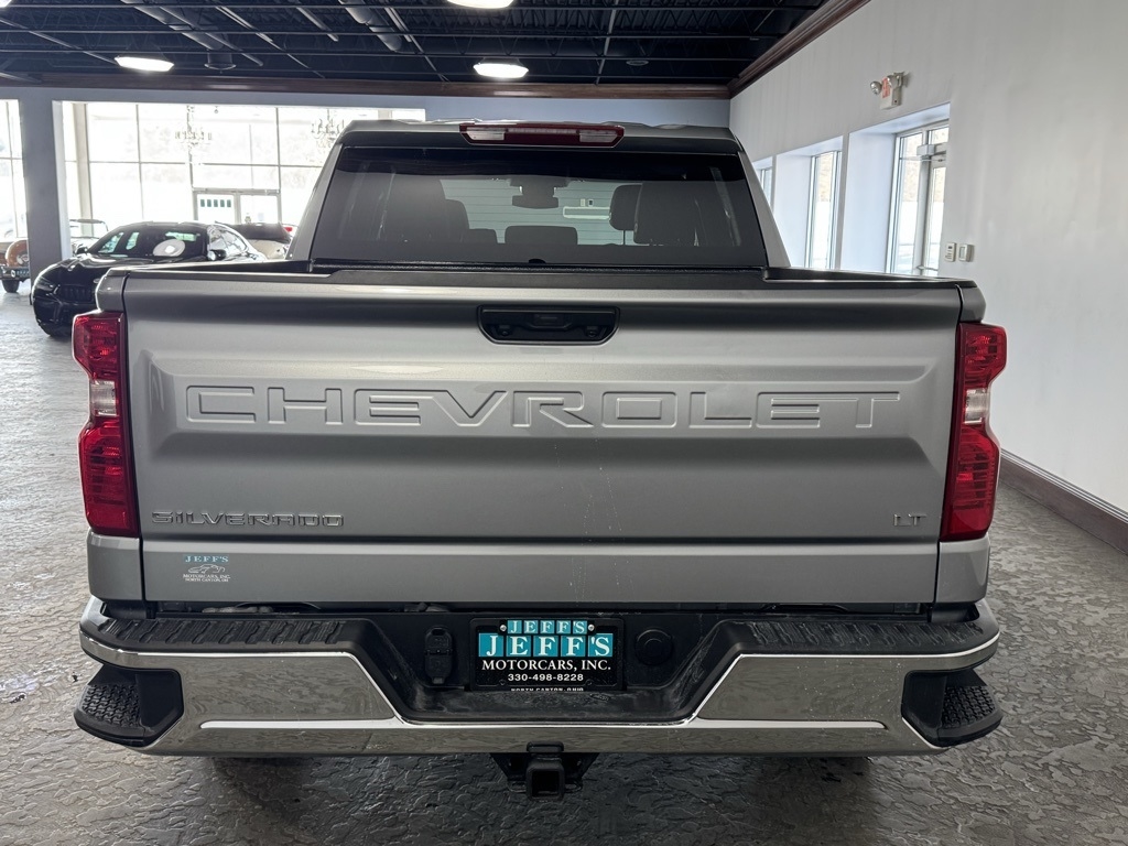 Chevrolet Silverado 1500 LT Crew Cab 4WD 2025