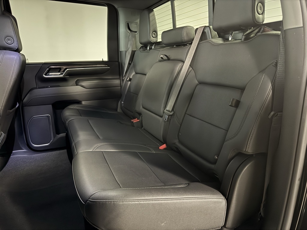 Chevrolet Silverado 3500HD LTZ Crew Cab 4WD 2024