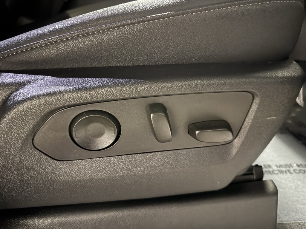 Chevrolet Silverado 3500HD LTZ Crew Cab 4WD 2024