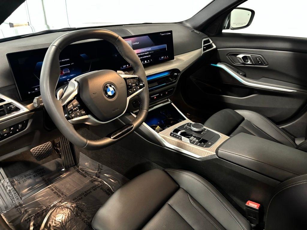 BMW 3-Series 330i xDrive 2025