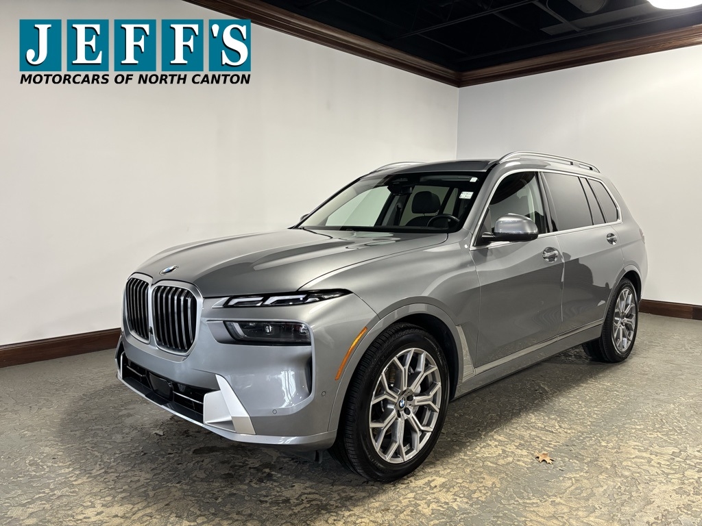 2025 BMW X7 xDrive40i