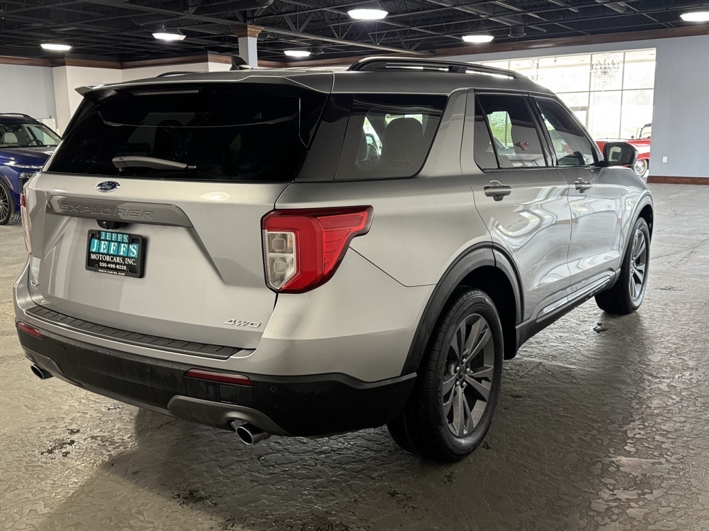Ford Explorer XLT AWD 2022