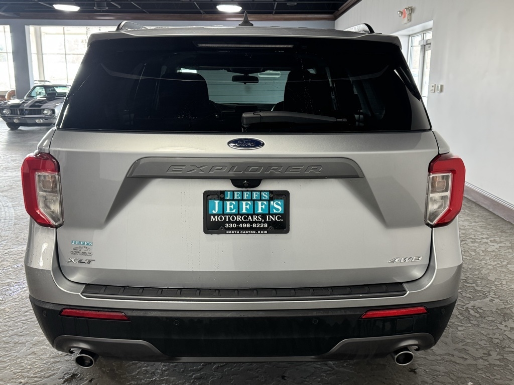 Ford Explorer XLT AWD 2022