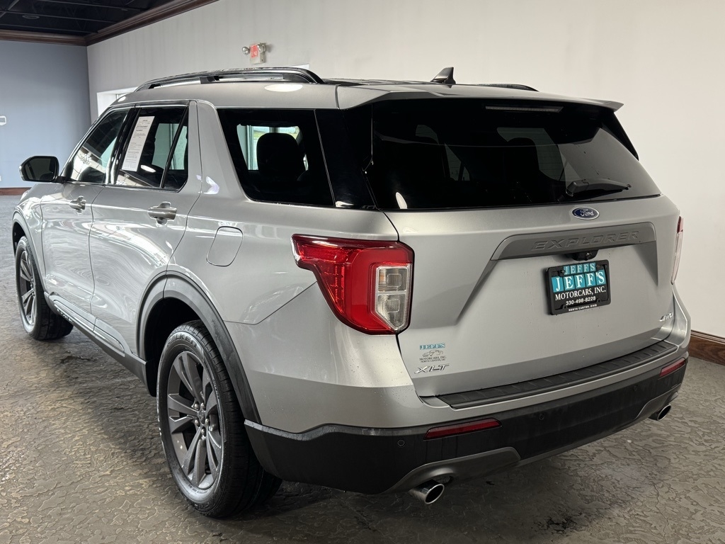 Ford Explorer XLT AWD 2022