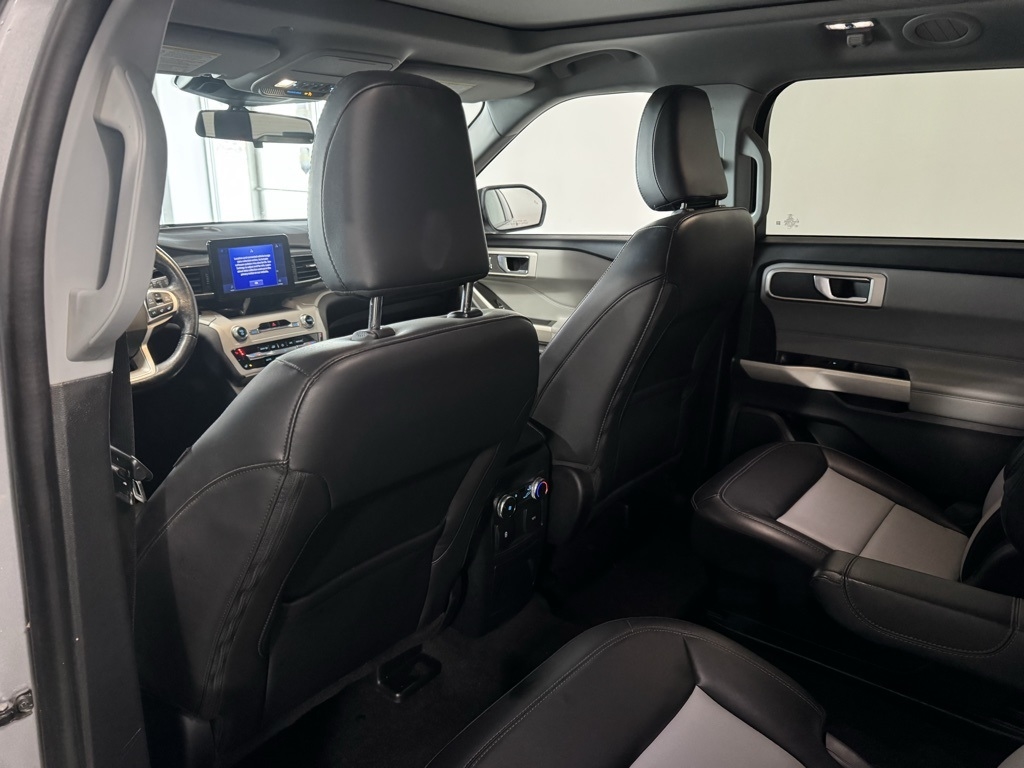 Ford Explorer XLT AWD 2022
