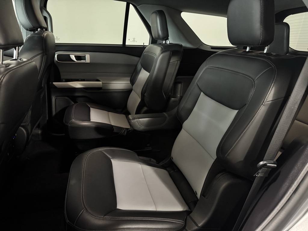 Ford Explorer XLT AWD 2022