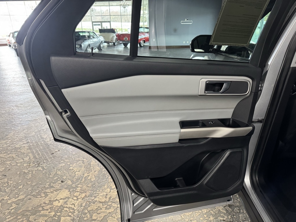 Ford Explorer XLT AWD 2022