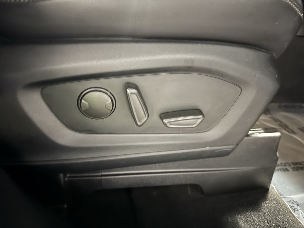 Ford Explorer XLT AWD 2022