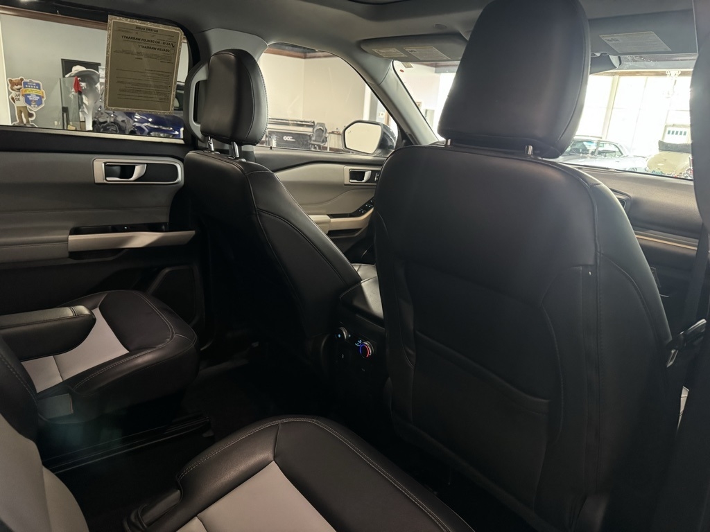 Ford Explorer XLT AWD 2022