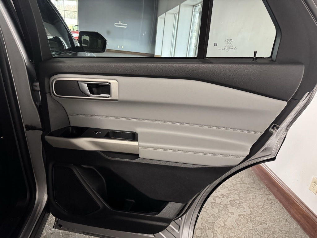 Ford Explorer XLT AWD 2022