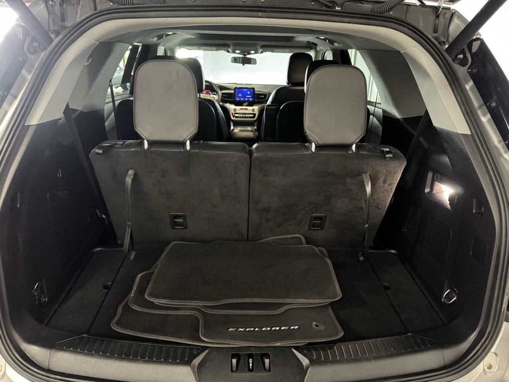 Ford Explorer XLT AWD 2022