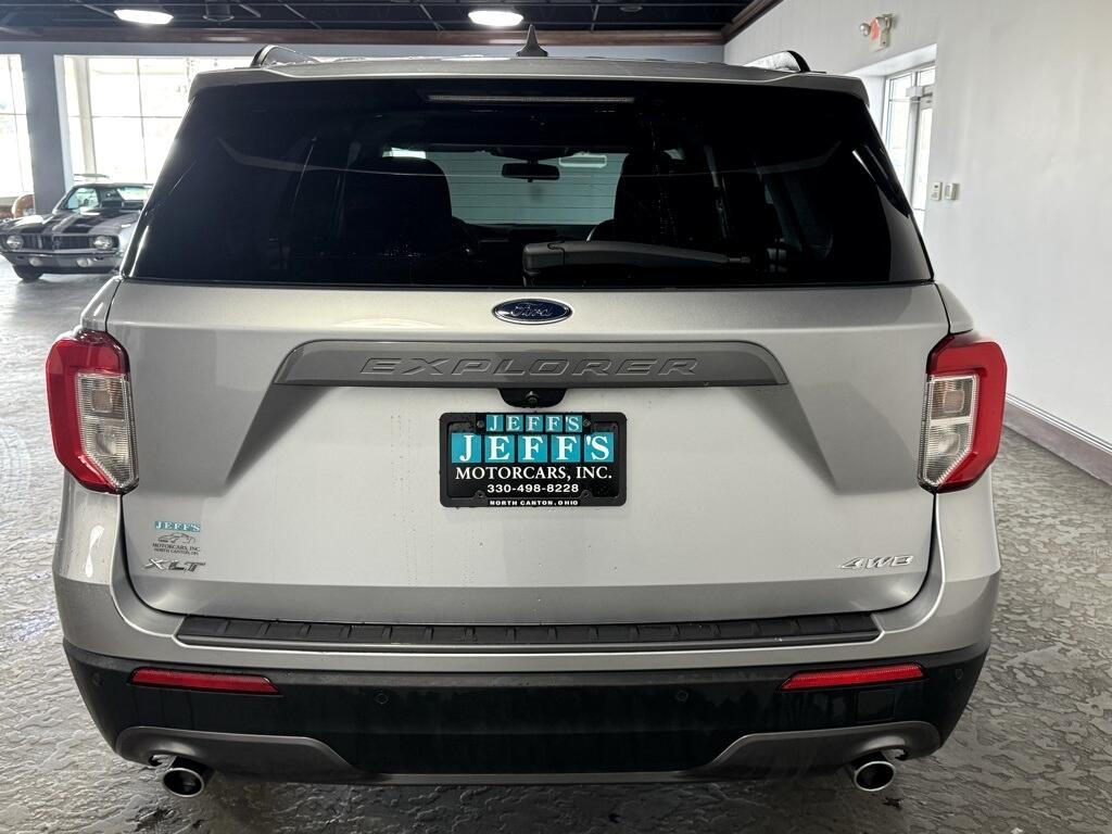 Ford Explorer XLT AWD 2022