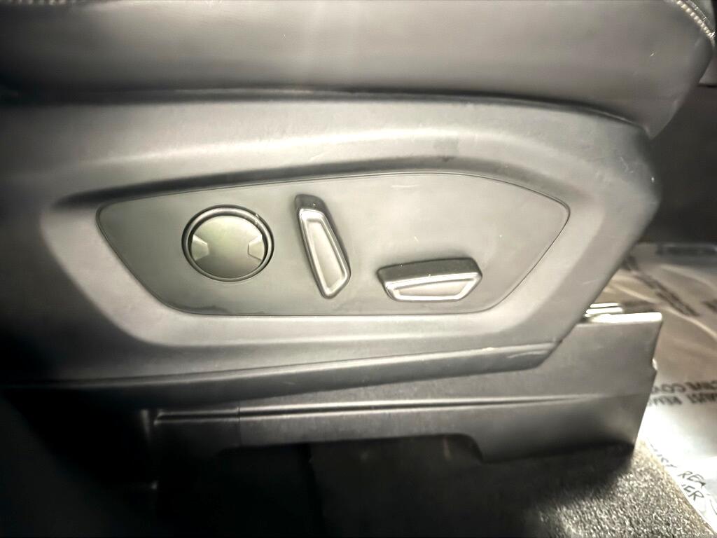 Ford Explorer XLT AWD 2022