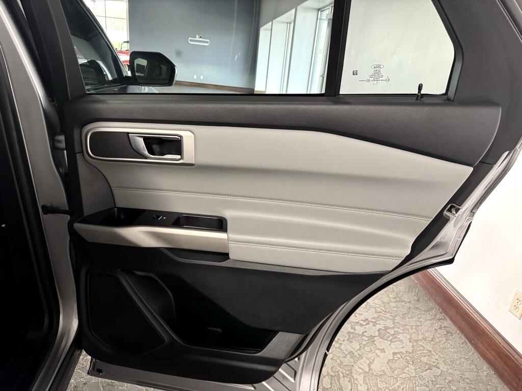 Ford Explorer XLT AWD 2022