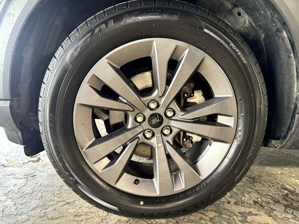 Ford Explorer XLT AWD 2022