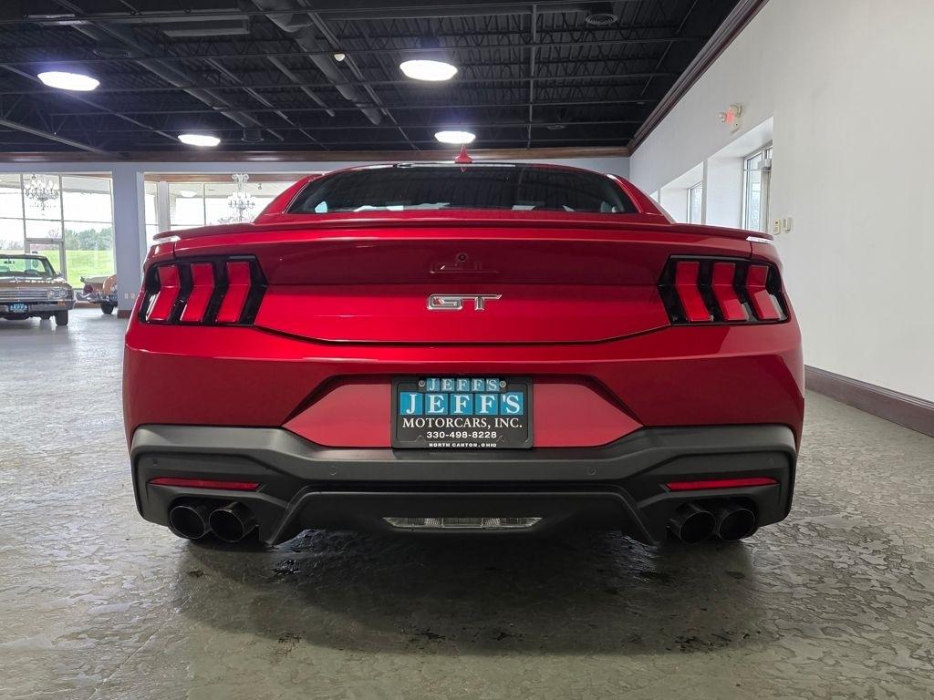 Ford Mustang GT Premium Coupe 2024