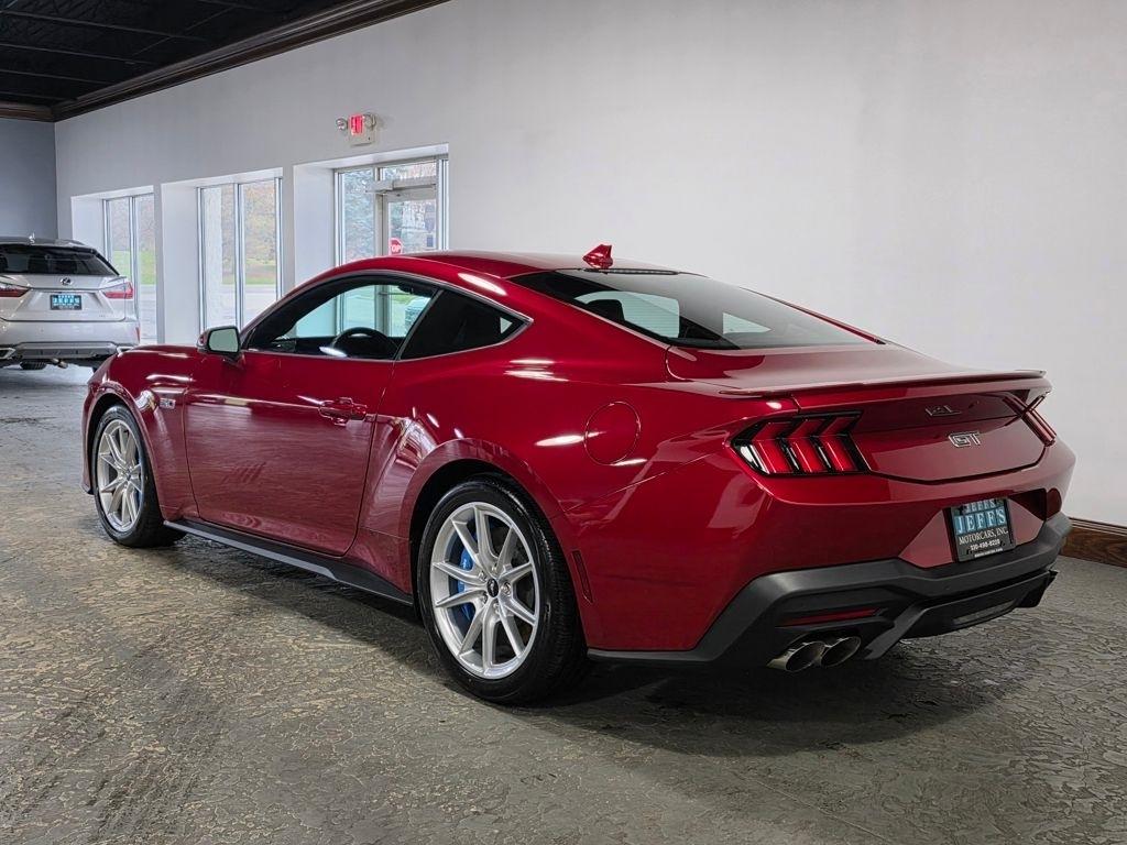 Ford Mustang GT Premium Coupe 2024