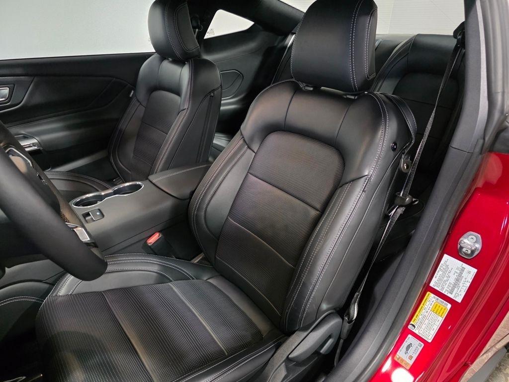 Ford Mustang GT Premium Coupe 2024