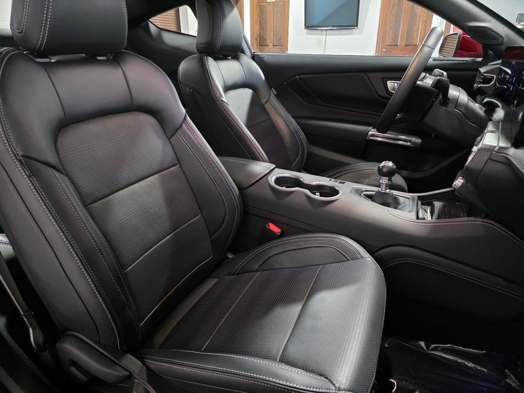 Ford Mustang GT Premium Coupe 2024