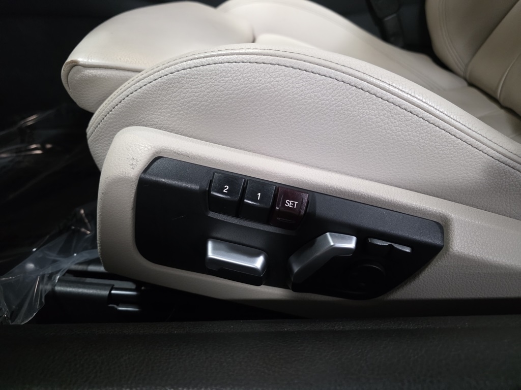 BMW 4-Series 430i xDrive SULEV Convertible 2017