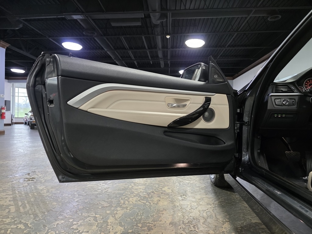 BMW 4-Series 430i xDrive SULEV Convertible 2017