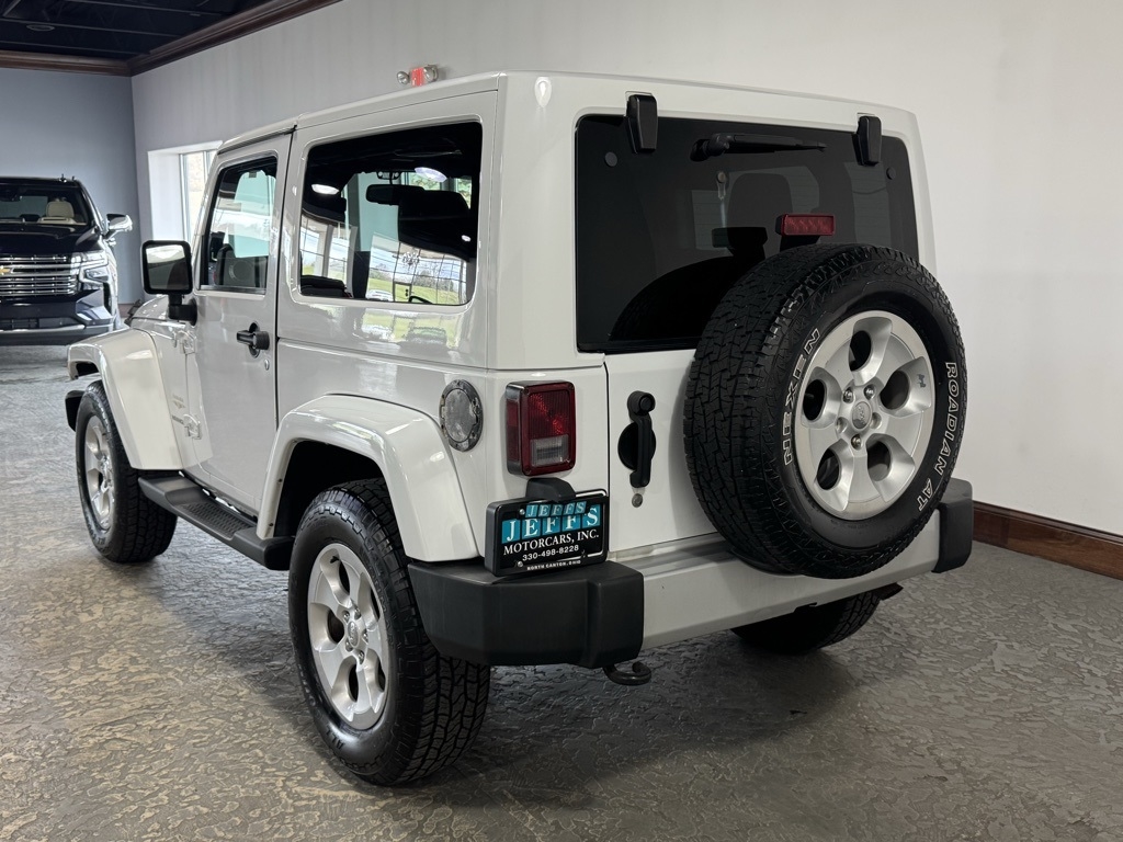 Jeep Wrangler Sahara 4WD 2014